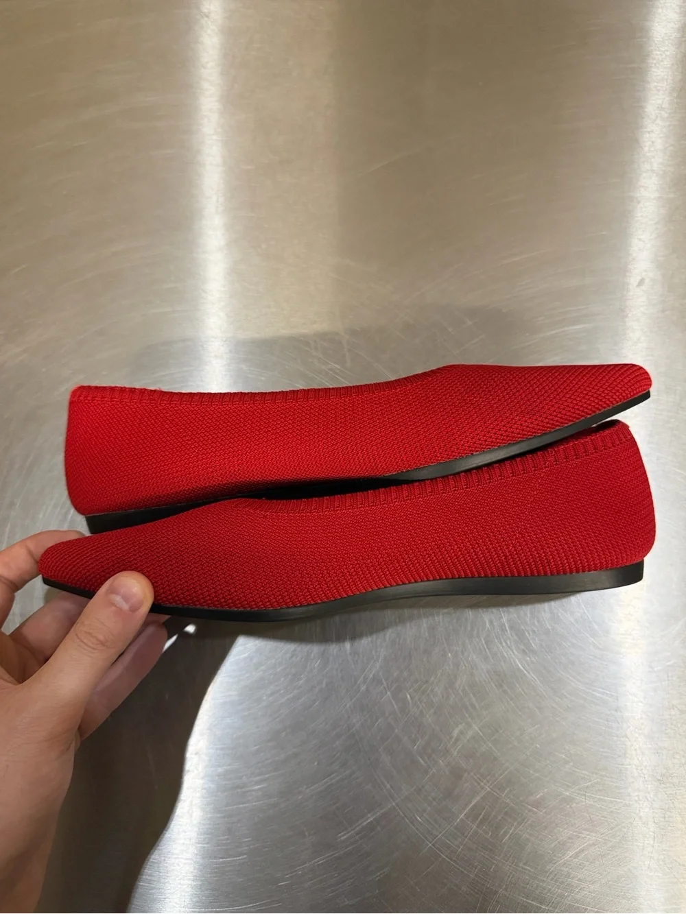 Vivaia Aria 5 Pointed Toe Ballet Flat Ruby Red Women’s 38.5 NEW